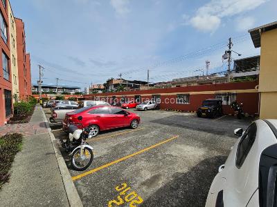 Apartamento de 3 alcobas en venta en Pomona Y Brisas Del Bolo, Palmira, 60 m² · foto 7 de 20