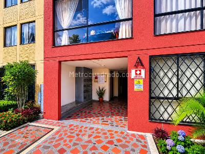 Apartamento de 3 alcobas en venta en Pomona Y Brisas Del Bolo, Palmira, 60 m² · foto 8 de 20
