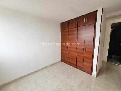 Apartamento de 3 alcobas en venta en Pomona Y Brisas Del Bolo, Palmira, 60 m² · foto 14 de 20