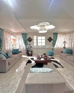 Casa de 4 alcobas en venta en Club House, Floridablanca, 307 m² · foto 2 de 20