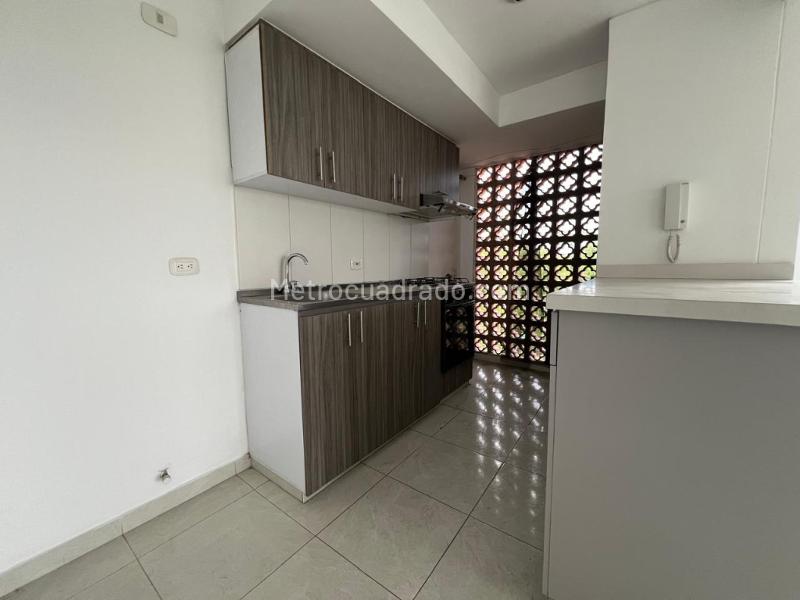Apartamento en Arriendo, Ciudad Melendez, Cali – další