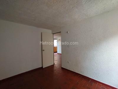 Apartamento en venta en Puente Del Comercio, Cali · foto 10 de 15