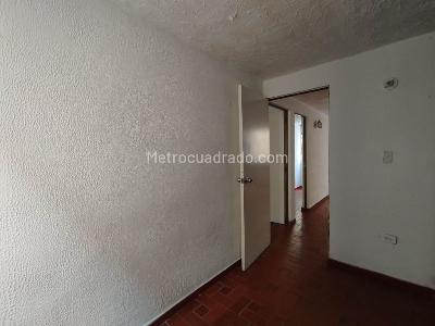 Apartamento en venta en Puente Del Comercio, Cali · foto 13 de 15