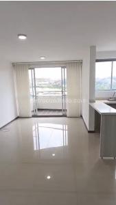 Apartamento en venta en Alamos, Pereira · foto 4 de 19