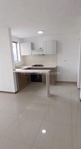 Apartamento en venta en Alamos, Pereira · foto 5 de 19
