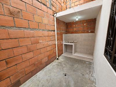 Casa de 2 alcobas en arriendo en Parques De La Italia, Palmira, 57 m² · foto 5 de 13