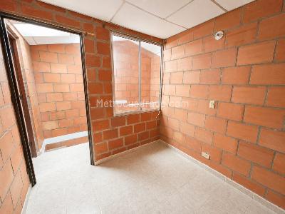 Casa de 2 alcobas en arriendo en Parques De La Italia, Palmira, 57 m² · foto 10 de 13