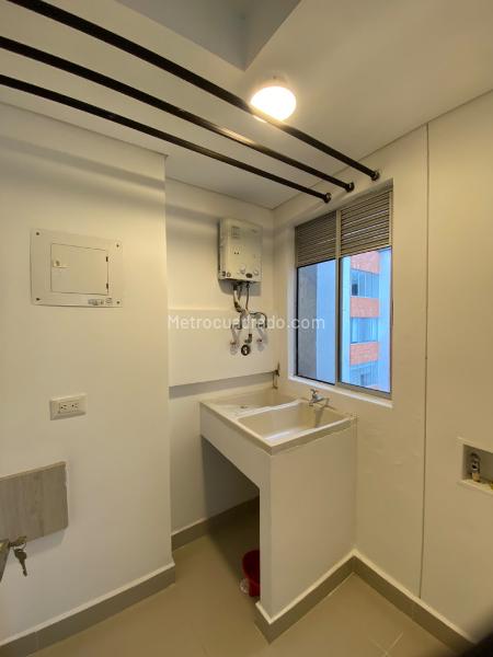 Apartamento en Arriendo, Cristales, Cali - Mehr