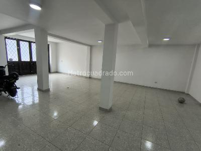 Casa en arriendo en Las Ferias, Bogotá · foto 2 de 17