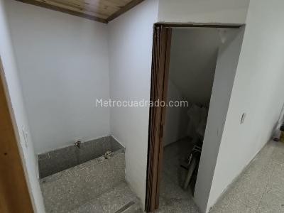 Casa en arriendo en Las Ferias, Bogotá · foto 4 de 17