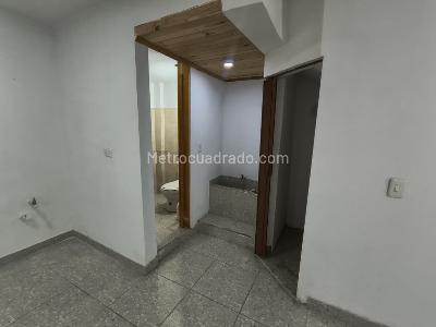 Casa en arriendo en Las Ferias, Bogotá · foto 8 de 17