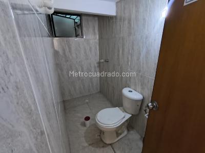 Casa en arriendo en Las Ferias, Bogotá · foto 14 de 17