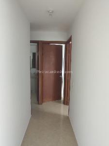 Apartamento de 3 alcobas en venta en Conj Res La Florida Club, Floridablanca, 78 m² · foto 5 de 20