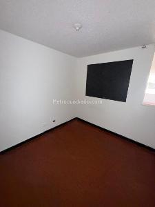 Casa de 5 alcobas en venta en Linterama, Bogotá, 210 m² · foto 3 de 20