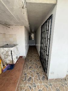 Casa de 5 alcobas en venta en Linterama, Bogotá, 210 m² · foto 15 de 20