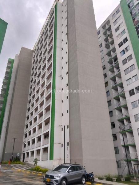 Piso – Dosquebradas, Las Violetas - Vista 2