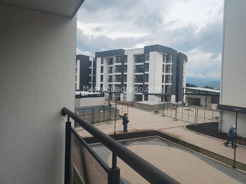 Apartamento en Arriendo, Conjunto Residencial Guaduales De Bretaña, Armenia – pohled 2