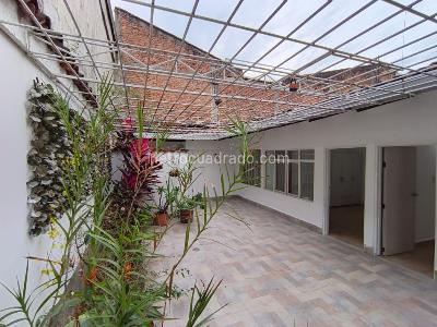 Casa de 4 alcobas en venta en Primero De Mayo, Cali, 162 m² · foto 16 de 20