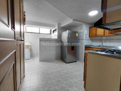 Apartamento de 3 alcobas en venta en Centenario, Cali, 130 m² · foto 7 de 20