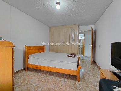 Apartamento de 3 alcobas en venta en Centenario, Cali, 130 m² · foto 15 de 20