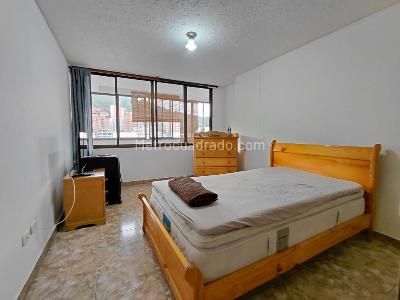 Apartamento de 3 alcobas en venta en Centenario, Cali, 130 m² · foto 16 de 20