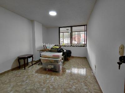 Apartamento de 3 alcobas en venta en Centenario, Cali, 130 m² · foto 18 de 20