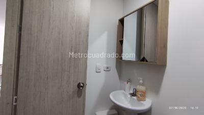 Apartaestudio en arriendo en La Veracruz, Bogotá, 29 m² · foto 9 de 16