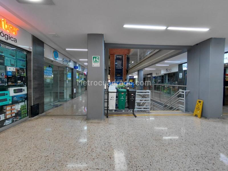 Local Comercial en Venta, San Vicente, Cali - Más