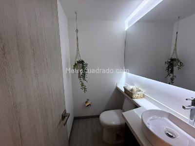 Apartaestudio en venta en Pinares, Pereira, 50 m² · foto 3 de 15