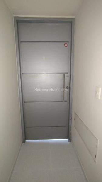 Piso – Bucaramanga, Fontana, Comuna Provenza - Vista 3