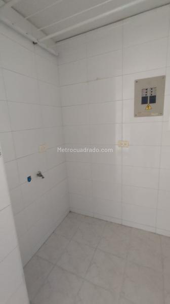 Piso – Bucaramanga, Fontana, Comuna Provenza - Más