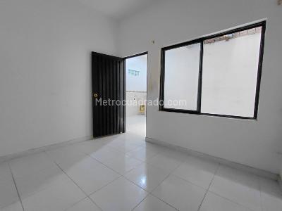 Casa de 5 alcobas en venta en Alfonso Lopez Iii Etapa, Cali, 240 m² · foto 10 de 20