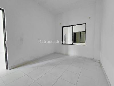 Casa de 5 alcobas en venta en Alfonso Lopez Iii Etapa, Cali, 240 m² · foto 19 de 20
