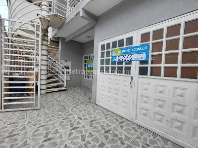 Casa de 5 alcobas en venta en Alfonso Lopez Iii Etapa, Cali, 240 m² · foto 3 de 20