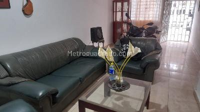 Casa de 5 alcobas en venta en Villa Colombia, Cali, 380 m² · foto 2 de 18