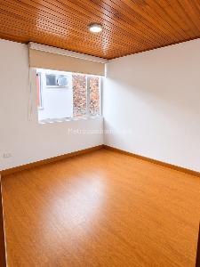 Apartamento en venta en Cedro Golf, Bogotá · foto 5 de 17