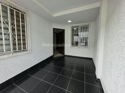 Casa de 3 alcobas en venta en Urb, Palmira, 60 m² · foto 2 de 20