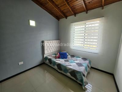 Casa de 3 alcobas en venta en Urb, Palmira, 60 m² · foto 11 de 20