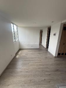 Apartaestudio en arriendo en El Dorado, Bogotá, 28 m² · foto 2 de 10