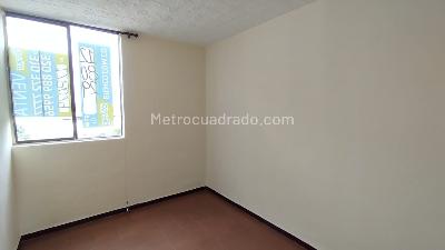 Apartamento de 3 alcobas en venta en Marco Fidel Suarez, Cali, 58 m² · foto 12 de 13