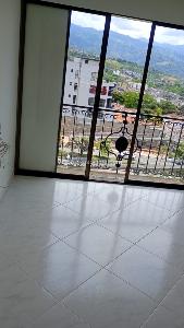 Apartamento de 3 alcobas en arriendo en Cerros Del Campestre, Floridablanca, 120 m² · foto 4 de 17