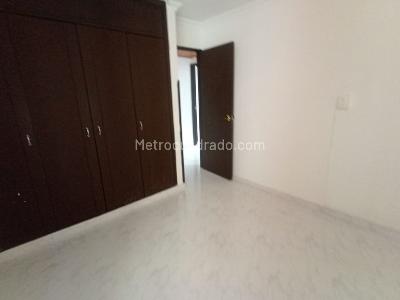 Apartamento de 3 alcobas en arriendo en Cerros Del Campestre, Floridablanca, 120 m² · foto 10 de 17