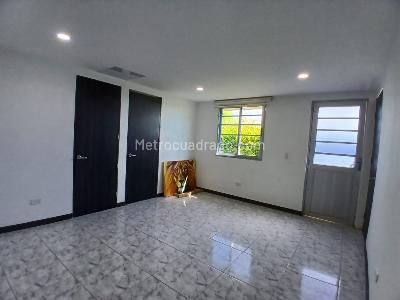 Casa de 2 alcobas en arriendo en Via Cerritos Entrada 12 San Isidro, Pereira, 100 m² · foto 3 de 7