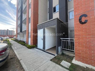 Apartamento en arriendo en El Vivero, Cali · foto 3 de 20