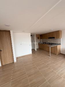 Apartaestudio en arriendo en Fontibon Centro, Bogotá, 42 m² · foto 3 de 12