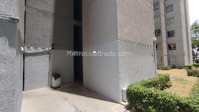 Apartamento de 2 alcobas en arriendo en Los Guayacanes, Cali, 65 m² · foto 5 de 20