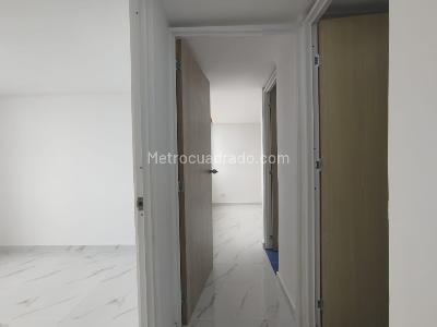 Apartamento en venta en Evaristo Garcia, Cali · foto 9 de 17