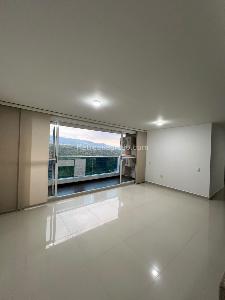 Apartamento de 3 alcobas en arriendo en Versalles, Floridablanca, 90 m² · foto 2 de 18
