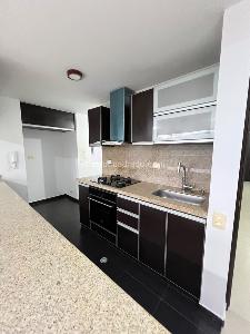 Apartamento de 3 alcobas en arriendo en Versalles, Floridablanca, 90 m² · foto 6 de 18