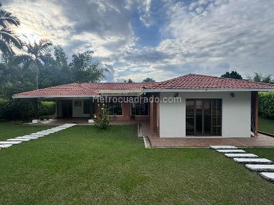 Casa en arriendo en Portal De Cerritos, Pereira · foto 4 de 17